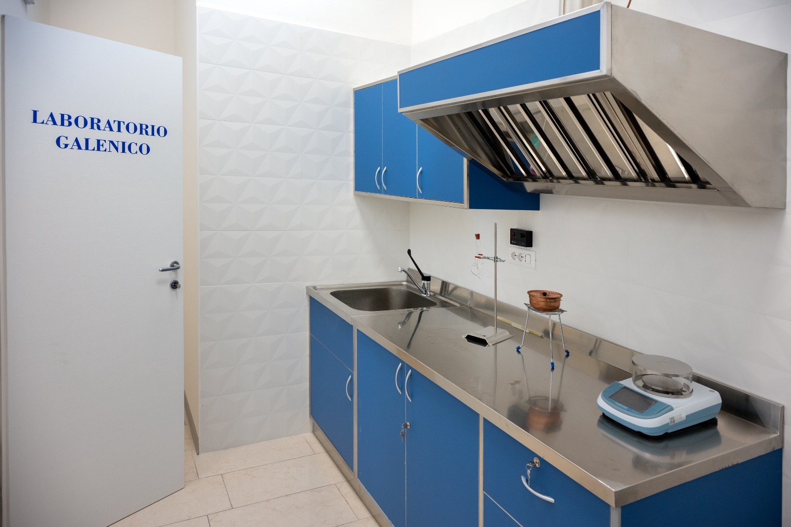 Laboratorio galenico tecnico e funzionale